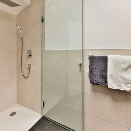 Inviting In With Garden, Cleaning Included